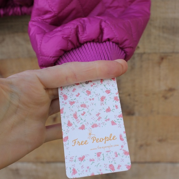 SOLD Free People Quilted Pink Bomber Jacket Zip - Picture 6 of 8